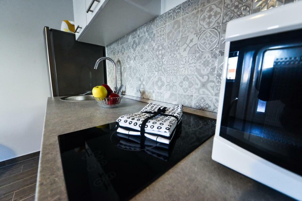 Apartmani Ab Zára Kültér fotó